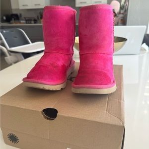 - UGG Kid's Classic II Boots - Rock Rose 2 Little/Big Kids